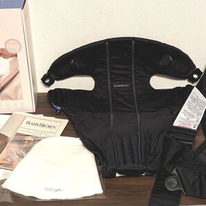 ベビービョルン BABYBJORN 抱っこひも 抱っこ紐 ベビーキャリア MINI ブラック
