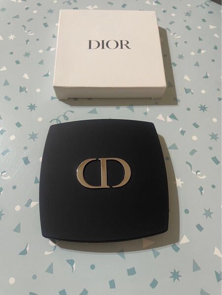 最後一点ディオールDior ノベルティコンパクトミラー ブラック 非売正規品