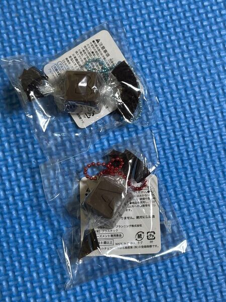 (早い者勝ち)アルファベットチョコレート ミニチュアマスコットキーホルダー TAITO限定 A B 2個セット
