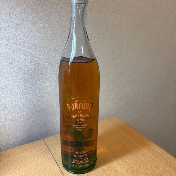 ポルフィディオ アネホ テキーラ サボテン入 750ml 40度