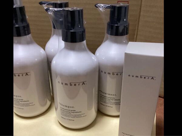numberA. シャンプー&トリートメント500ml 各2本 トリートメントオイル1本