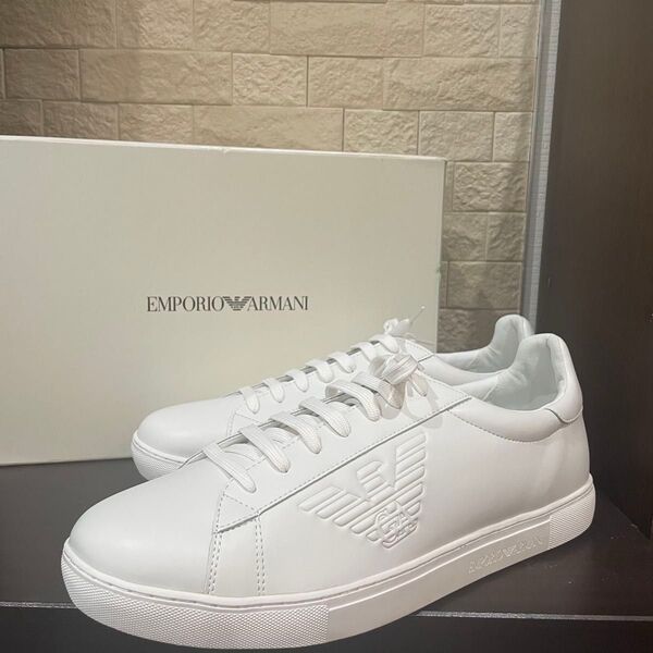 新品未使用箱付き EMPORIO ARMANI レザースニーカー メンズ エンポリオアルマーニ