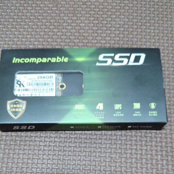 Incomparable SSD 256GB M.2 NVMe 新品 ジャック
