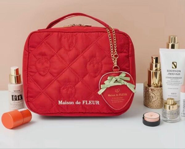 新品 Maison de FLEUR いちごケース&チャームBOOK Maison FLEUR