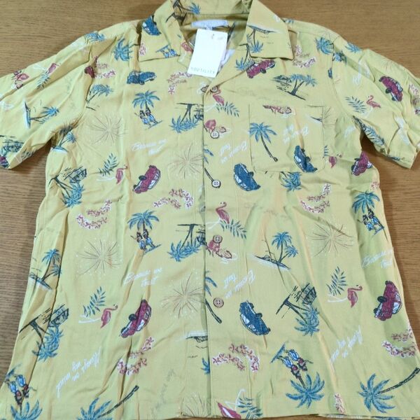 W☆新品☆YOUTILITY☆半袖アロハシャツ☆サイズM☆黄土色☆男性用☆No.2600