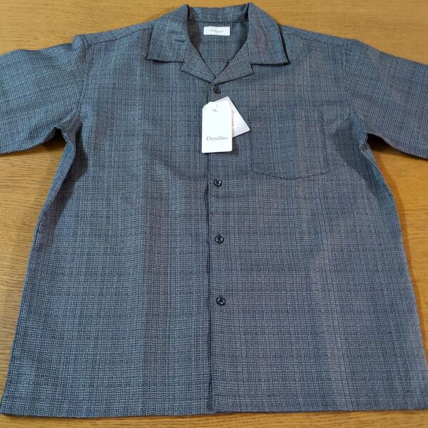 W☆新品☆Denifits☆半袖シャツ☆サイズM☆グレー☆男性用☆No.2602