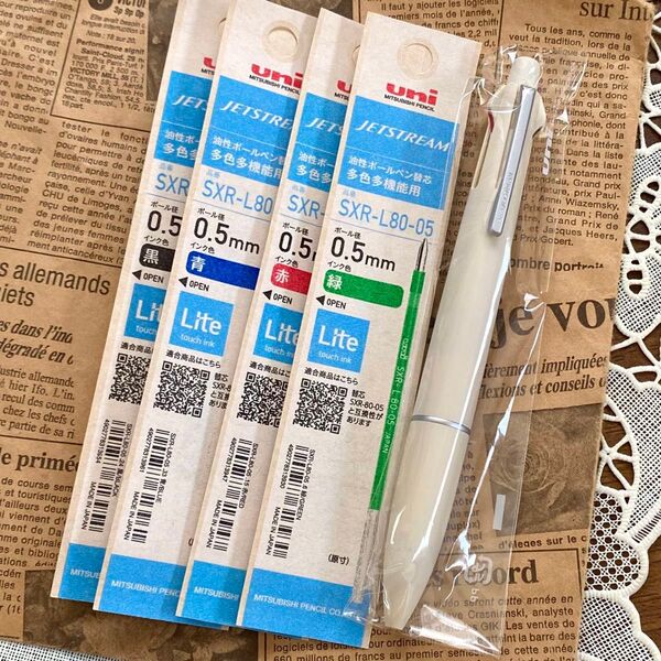 Lite touch ink搭載 ジェットストリーム4&1 メローホワイト◆リフィル 替え芯セット 多機能ペン ライトタッチインク
