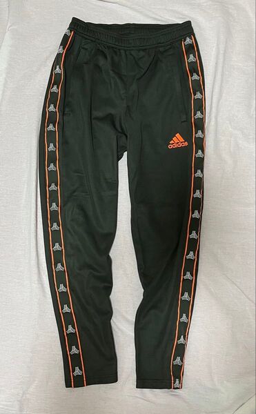 アディダス adidas カーキ ロゴ ジャージパンツ スウェットパンツ