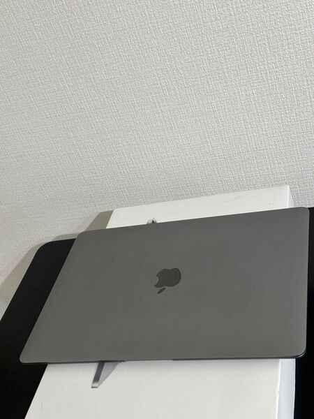 ★MacBook Air M1 13.3インチ 512GB 8GB スペースグレー★