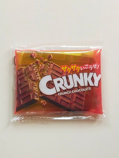 ロッテ LOTTE クランキー チョコレート カラビナ マルチクリアポーチ カードケース