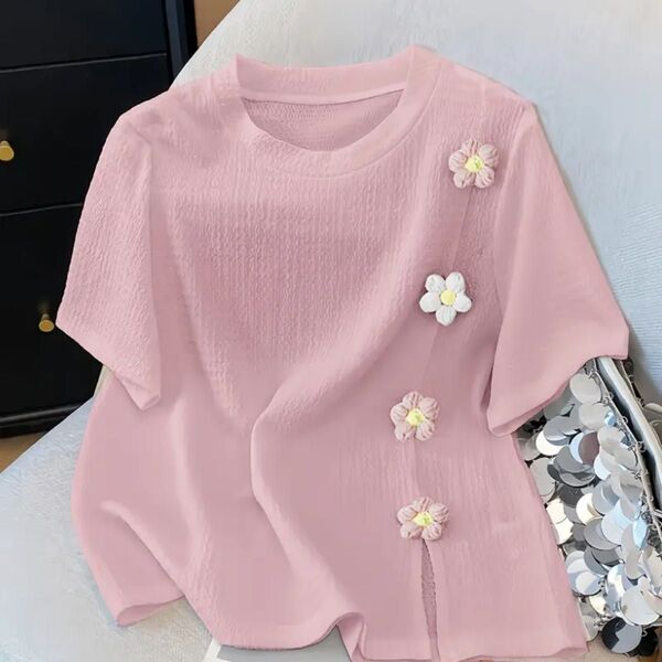 お花モチーフ付き 半袖トップス