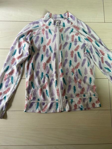 ラッシュガード 水着 長袖 男女兼用130サイズ