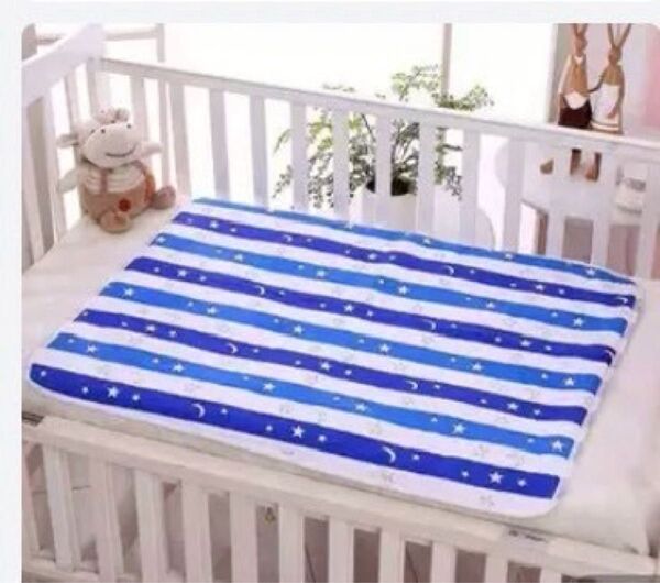 防水シーツ 月 星 ブルー ホワイト サイズ約70×90 キッズ ベビー 高吸収 丸洗い可能 寝具