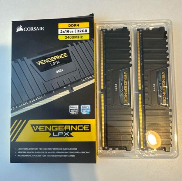 CORSAIR DDR4-2400 VENGEANCE LPX 16GB×2枚