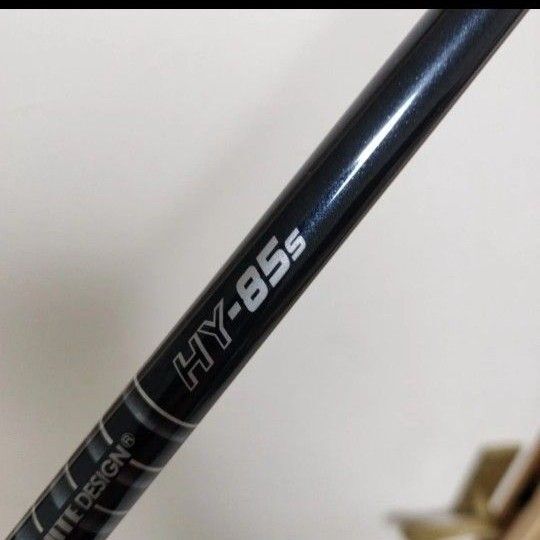 人気のカーボンシャフト!ツアーAD HY!ハイブリッド用シャフト扱いやすい85S!タイトリスト用