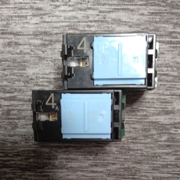 WT5041 Panasonic 埋込パイロット ほたるスイッチB 片切