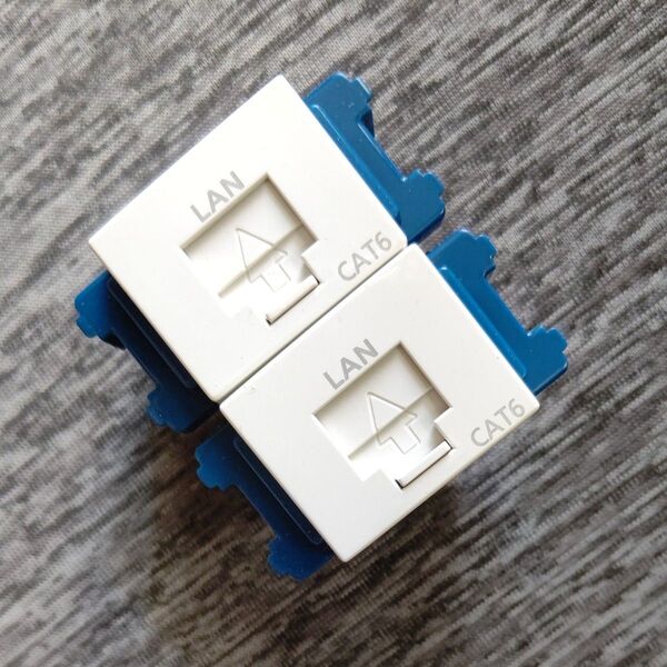 NR3170W Panasonic 2個セット 情報モジュラジャック ぐっとすシリーズ CAT6 埋込型