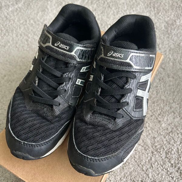 asics アシックス レーザービーム キッズ スニーカー 22㎝