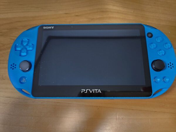 Vita PCH-2000