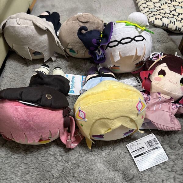 ホロライブ 寝そべりぬいぐるみ 5個セット おまけつき!
