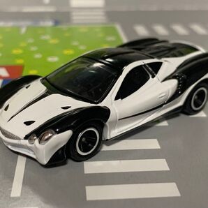 トミカ トイズドリームプロジェクト 光岡オロチ 兜仕様