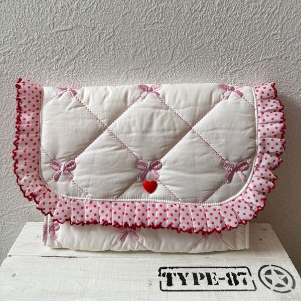 ハンドメイドポーチ ハンドメイド マルチケース 通帳ケース お薬手帳ケース 母子手帳ケース キルティング 韓国生地 リボン レース