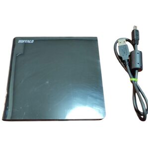 BUFFALO「DVSM-PLV8U2-BKA」ポータブルDVDドライブ
