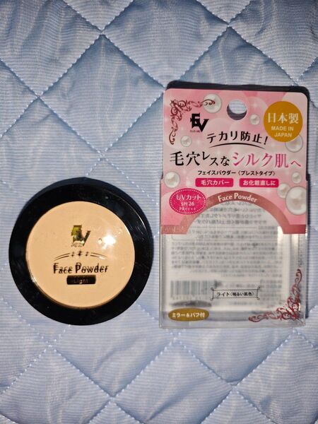 株式会社AMI フェイスパウダー(プレストタイプ)明るい肌色 ほぼ未使用