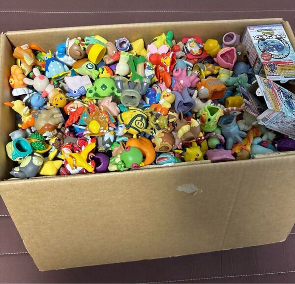 ポケモングッズ ポケモン 指人形 クリア ポケモン フィギュア モンコレ 初期 ピカチュウ リザードン ゴースト