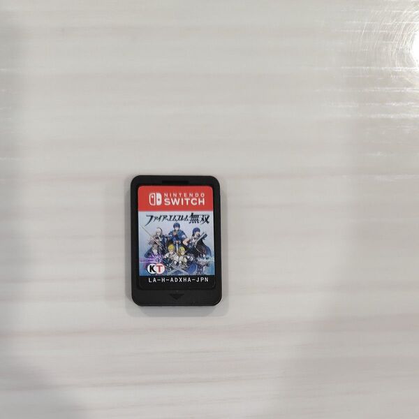 Nintendo Switchファイアーエムブレム無双ソフトのみ