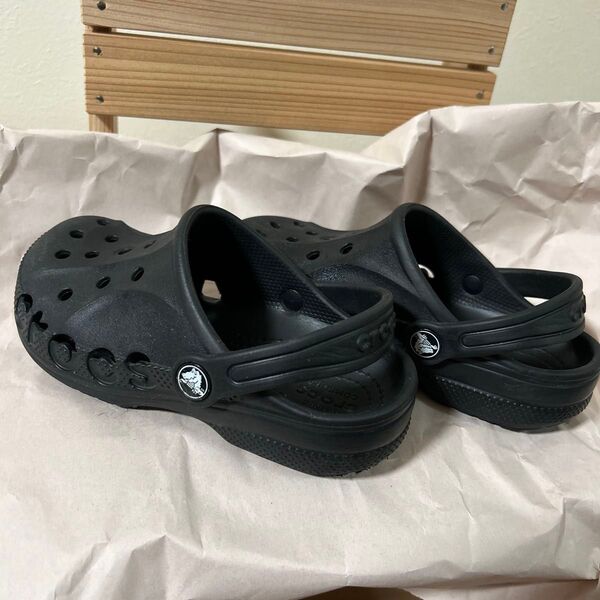 crocs サンダル 19cm ブラック クロックス キッズ バヤ クロッグ C13