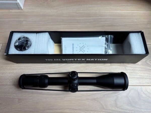 VORTEX DIAMONDBACK TACTICAL 6-24x50 FFP EBR-2C MRAD ライフルスコープ 実物