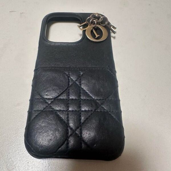 ディオールiPhoneカバー