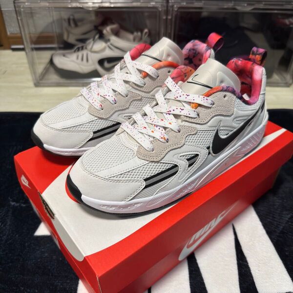 Futura × Nike Women's Jam Train Electric ナイキ ジャム トレイン フューチュラ