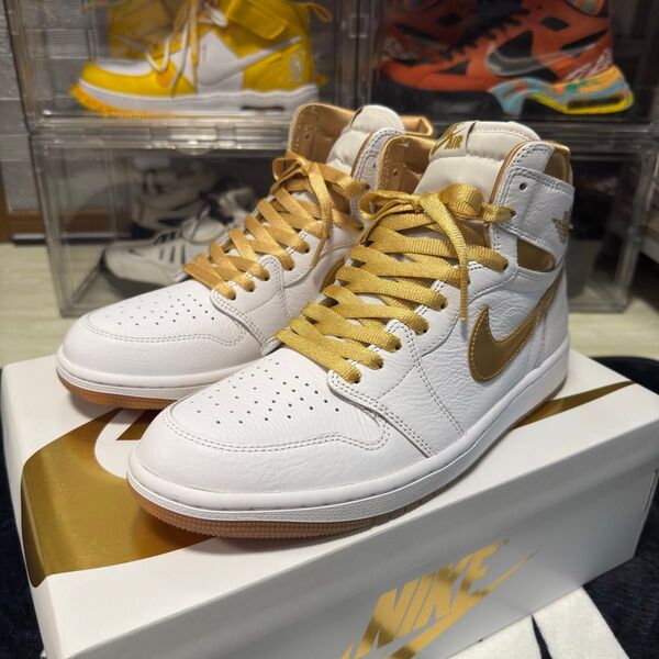 Nike Women's Air Jordan 1 Retro High OG "White and Gold"