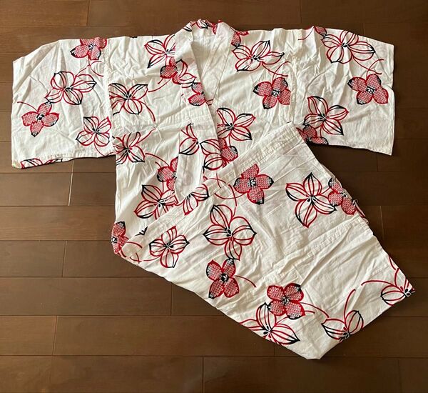 6日までセール!!昭和レトロ 大正ロマン 手作り 白地 花柄 浴衣 女の子 お祭り 夏祭り 総柄