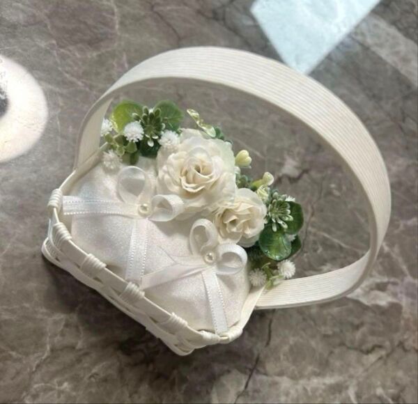 リングピロー ホワイト 花 リボン 結婚式