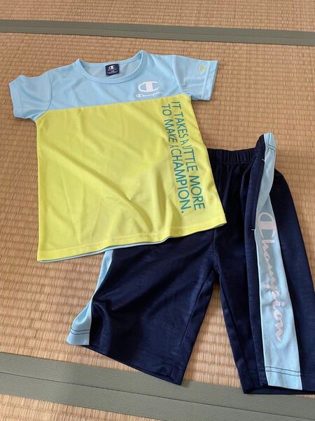 未使用に近い 美品 含む チャンピオン 半袖 Tシャツ ハーフパンツ ハーフジャージ スポーツウェア 140サイズ