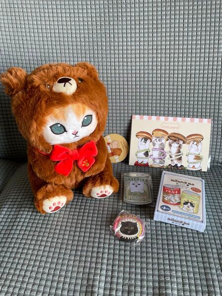 新品 モフサンド モフサンド展 テディベアぬいぐるみ ポストカード 缶バッジ ハッピーにゃんこなホログラム缶バッジくろにゃんこ