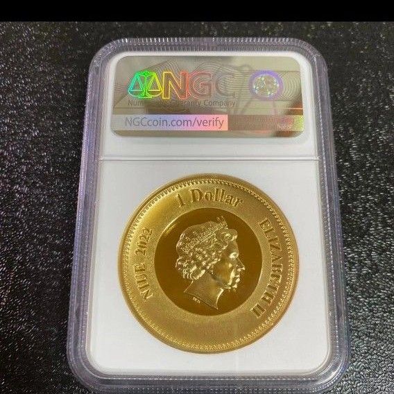 エリザベス女王 銅貨 金メッキ付き 追悼 クイーン メモリアル 英国 イギリス連合王国 ニウエ国 NGC鑑定 ブリタニア 2022
