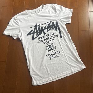 スチューシー 白ロゴ Tシャツ