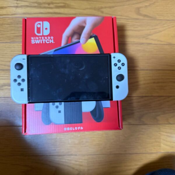 Nintendo Switch 有機ELモデル ホワイト 任天堂 初期化済み ニンテンドースイッチ