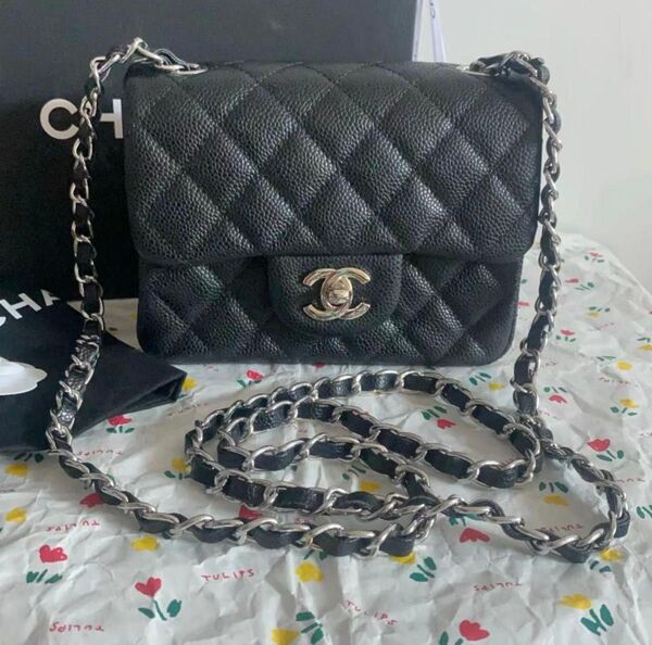 CHANEL ミニマトラッセ チェーンショルダーバッグ ブラック