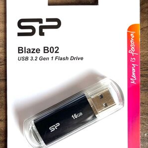 USBメモリ 16GB シリコンパワーUSB3.1ヘアライン仕上げ