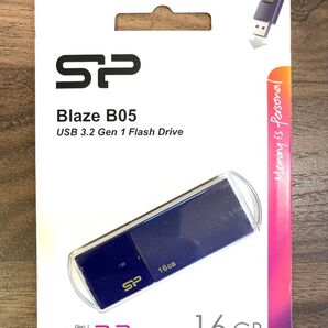 USBメモリー 16GB シリコンパワー USB3.0 スライド式(紺)