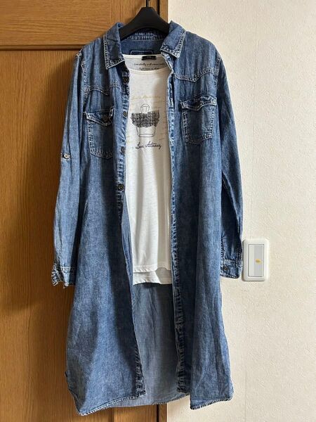 デニムシャツワンピース ロングシャツ 羽織り インディゴブルーとTシャツ セット