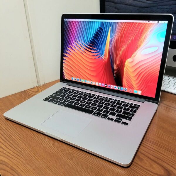 【最強スペック】MacBook Pro Retina 15インチ SSD751GB メモリ16GB Catalina/Win11