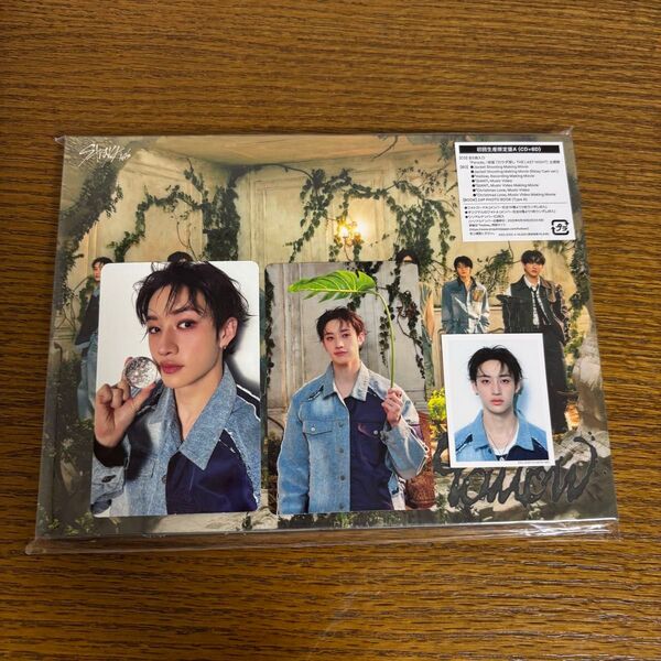 straykids スキズ ストレイキッズ バンチャン Hollow 初回生産限定盤A シリアル無