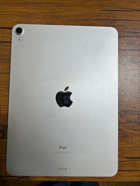 iPad Air 10.9 インチ 64GB シルバー Wi-Fiモデル 第4世代