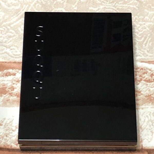 SUQQUシグニチャーカラーアイズ 11 宵紫 アイシャドウ